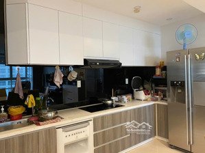 gấp. chủ gửi bán gấp trong tháng căn hộ happy valley, 100m2, 3pn, lầu cao, căn 01, giá 8,5 tỷ