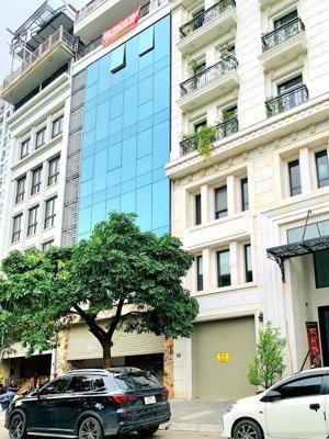 bán toà building 10 tầng 245 m, 95 tỷ mặt phố nguyễn hoàng tôn, trung tâm tây hồ.