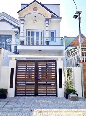 bán nhà 1t1l sổ hồng riêng như hình