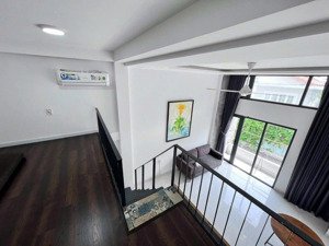 duplex cửa sổ bự, mới 100% giá quá rẻ, giáp ngay quận 1 chỉ 4tr5, đầy đủ tiện ích