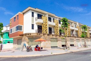 bán shophouse sun casa central đối diện tiện ích giá cực tốt 3.66 tỷ. liên hệ: 
