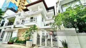 hot nhất lúc này ! giảm sâu 7 tỷ - không có hàng so sánh - bt nguyễn thành ý - 180m2 -giá chỉ 55 tỷ