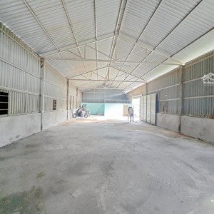 cho thuê kho xưởng 260m2, lửng, có vp, 2wc, điện 3pha, tải 5tấn giá 23tr