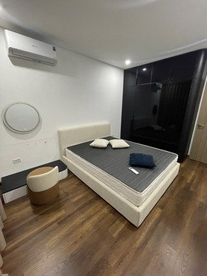 cho thuê căn hộ chung cư sky central 176 định công, hoàng mai 70m2 2pn gần full nội thất đẹp 13tt
