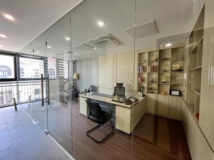 cho thuê văn phòng him lam vạn phúc 91m2 thông sàn, mặt đường giá 12tr