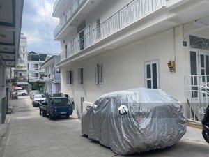 gấp! cho thuê nhà nguyên căn trung tâm đà lạt 8pn 9wc kqh nguyễn lương bằng 20tr/tháng