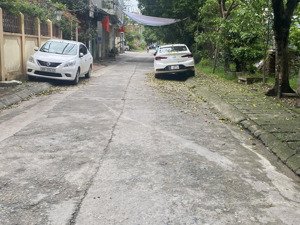 bán nhà xuân phương ,mặt tiền rộng ,ô tô đỗ gần ,tiện ích ngập tràn ,sổ vuông như bánh chưng