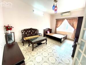 Cho thuê nhà Kim Ngưu, Hai Bà Trưng 30m x 3 tầng, giá 7 tr