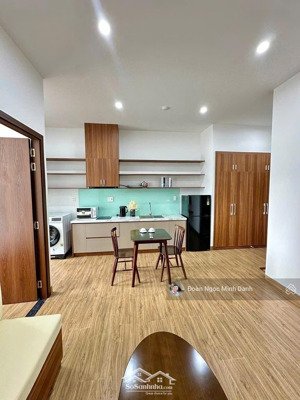 bán tòa căn hộ 9 tầng - sát biển mỹ khê, tp. đà nẵng dòng tiền đều đặn: 150 triệu/tháng