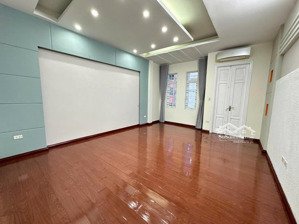 cho thuê bt 60m2, 35,5 triệu tại trần duy hưng, trung hòa, cầu giấy, hà nội hàng hiếm giá tốt