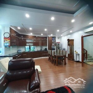 bán căn nhà ở phố nguyễn thị định, 70m, 5 tầng, 36.8 tỷ, đường ô tô tránh