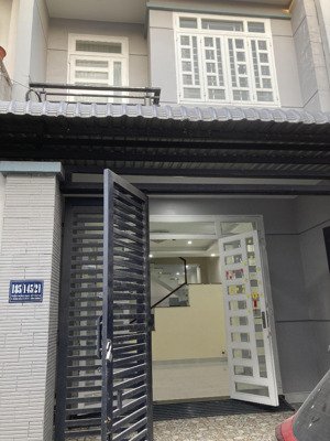 cho thuê nhà dĩ an bình dương tại hai bà trưng, 10 triệu vnd, 225 m2, 3pn, 2wc, đầy đủ nội thất