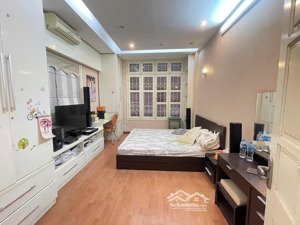 chính chủ bán nhà phân lô quân đội phố hoàng sâm, nghĩa đô, cầu giấy 39m 8.8 tỷ