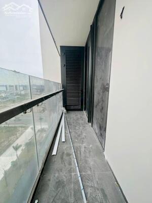 Chính chủ Bán CĂN HỘ Studios 30m2 View Biển Tầng Cao tại chung cư ICON40 mặt đường Hoàng Quốc Việt, HẠ LONG