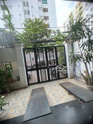 bán biệt thự 4pn, 5wc tại tạ quang bửu, phường 5, quận 8, giá tốt 24 tỷ vnd