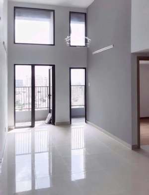 bán căn hộ chung cư đẹp tại la astoria, tầng 10, 2pn, 2wc, giá 2.585 bao thuế phí!