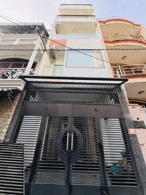 nhà hxh 7 chỗ gần cư xá trần quang diệu quận 3 4 tầng 4pn nhỉnh 9 tỷ