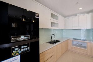 chủ nhà bán gấp căn hộ 3pn (114m2) river gate - giá bán 8.4 tỷ - lh nghĩa 