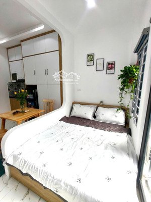 ccmn mạc thị bưởi khu phân lô thoáng trước/sau.
sổ vuông như bánh trưng. lh em tuyến 