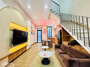 bán nhà đẹp 3 lầu full nội thất 4,5x12m shr. giá chỉ 7,2 tỷ, thạnh mỹ lợi quận 2. lh 