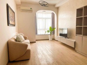 cho thuê căn hộ 3pn sky garden 3, nhà đẹp,full nt, giá tốt nhất khu vực, lh: mr.đức huy