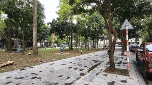 biệt thự sài đồng - rộng 140m 4tầng mt 7,5m - vỉa hè cây xanh mướt - chỉ 33tỷ