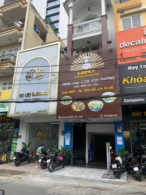 sang nhượng nhà kinh doanh + quán cơm full đồ hoặc cho thuê nguyên căn cmt8, quận 10