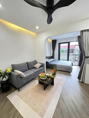 căn hộ ban công 1pn - full nội thất q.10
