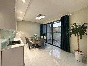 bán nhà hoàng sâm, nghĩa đô ô tô cách nhà 50m dt 39 mt6 xây 4 tầng full nội thất giá 8,8 tỷ .