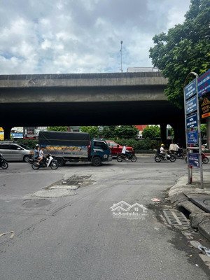 bán nhà lô góc mặt nguyễn xiển thanh xuân