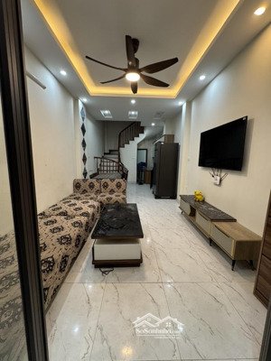 bán nhà thượng thanh long biên, ba gác chạy thông, 20m ra mặt phố ô tô tránh, nhỉnh 5 tỷ