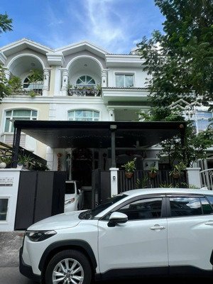 bán biệt liên kế khu mỹ phú 3- phú mỹ hưng, p tân phú q7