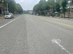 bán nhanh lô đất 100m2/1 tỷ7 ngay khu phố thống nhất 1, shr, gần các cụm kcn, phù hợp đầu tư