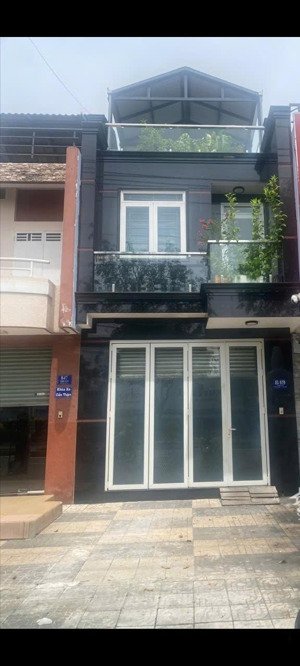 nhà 2 mặt tiền kinh doanh trường chinh ( 4 x 27m ) chỉ 12,8 tỷ tl