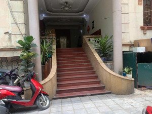 mặt phố hồng tiến, dòng tiền khủng, trú ẩn an toàn, lãi vốn mạnh, 703m2, 150 tỷ