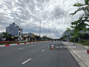 bán đất mặt tiền đường hàng điều_trục chính 36m_ngang gần 10m_xây dựng tự do_sổ hồng sẵn
