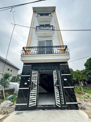 nhà 4tx35m2 full nội thất. ô tô lùi cổng, gần đại học đại nam, phú lãm, hà đông, lh: 