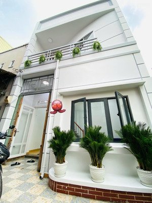 bán nhà 1t 1l hẻm ba gác cách đường xe hơi 20m đường 339, p. phước long b, q9
