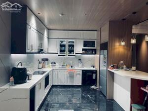 Bán căn hộ chung cư N09 ĐTM Dịch Vọng 123m2 có 3PN - 2WC căn góc, nhà có đồ cơ bản, giá 8.X tỷ