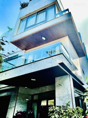 58 tỷ bán biệt thự tú xương chủ nhân xứng tầm 143.55m2, thang máy 3 tầng hiện đại, full nt cao cấp
