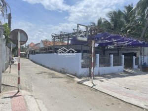 lô góc 2 mặt tiền view biển . phường ninh hải .