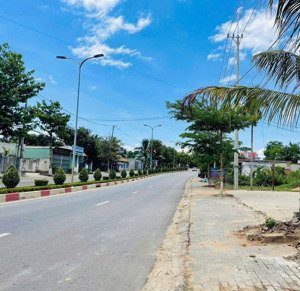 chỉ hơn 200 triệu/m sở hữu ngay lô đất mặt tiền quốc lộ 14, thị trấn đắk hà ,giá tốt cho nhà đầu tư
