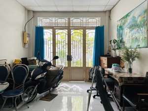 gấp bán nhà đất tphcm, diện tích lớn xây chdv, giá rẻ, phường cầu kiệu (quận phú nhuận)