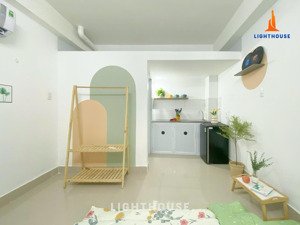 phòng chính chủ cho thuê bé xinh ngay đh văn lang