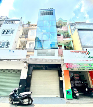 siêu phẩm ốp kính mặt tiền 200a đường cao thắng, p12, quận 10