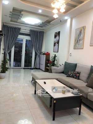 hàng hiếm tại mê linh, đà lạt, 6,25 tỷ, 110m2, 4pn, 4wc, 3 tầng, mặt tiền 4m