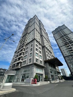 cho thuê cc paris hoàng kim, 15,5 triệu, 68m2, 2pn, 2wc, nội thất cơ bản, hot!