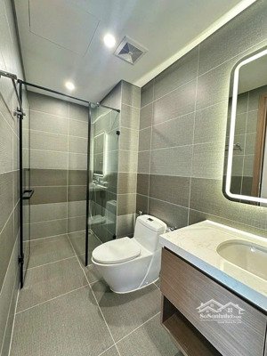 chính chủ cần cho thuê gấp chung cư tòa iris garden, 62m, 2pn, 2 vs, full đồ vào ở luôn, 