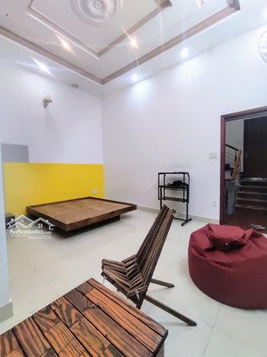 phòng rộng, đầy đủ nội thất kdc đại phúc (gần đh văn hiến, ueh)