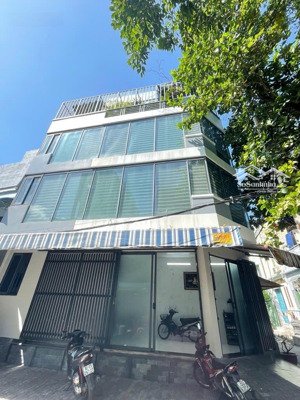 bán nhà căn góc 2 mặt tiền phường 10 quận 6 giá chỉ 6.3 tỷ tặng nội thất